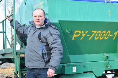 В ОАО «Быховрайагропромтехснаб» одним из первых в поле выехал Вячеслав Кадушкин
