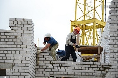 В микрорайоне Колос продолжается строительство новых многоквартирных жилых домов
