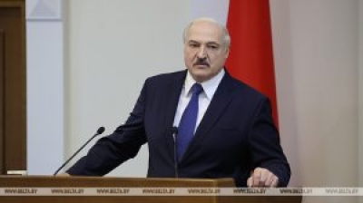 Лукашенко: власть не для того дается, чтобы ее взял, бросил и отдал