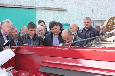 На базе ОАО «Володарский» прошел семинар-совещание по подготовке техники к уборке кукурузы