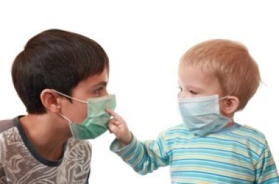ВОЗ и ЮНИСЕФ рекомендовали детям с 12 лет носить маски в связи с пандемией