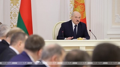 «Один из самых сложных периодов за десятилетия» — Лукашенко оценил экономические итоги года