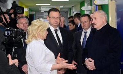 Лукашенко посетил районную больницу в Столбцах