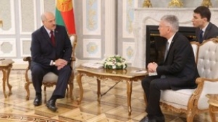 Лукашенко рассчитывает на начало самого активного диалога между Беларусью и Польшей