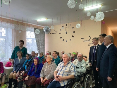 Концерт-поздравление «Спасибо вам, родные, что вы есть»