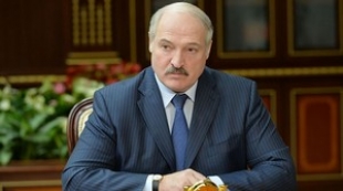 Парламентские выборы прошли в спокойной обстановке - Лукашенко