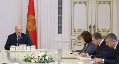 Лукашенко призывает не драматизировать ситуацию с санкциями