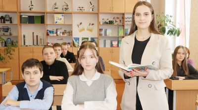 Молодой учитель Ульяна Юрьева: первые шаги в профессии и достижения