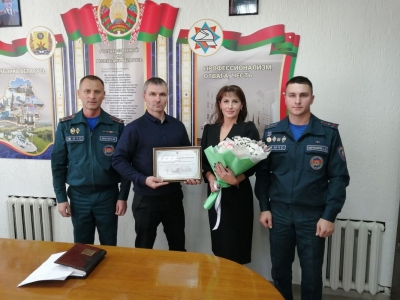 Поздравили с Днём матери. Быхов