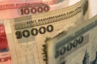 Снижение курса российской валюты не окажет влияния на белорусский рубль