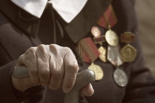 Ветеранам в Беларуси к 70-летию Победы будет оказана материальная помощь