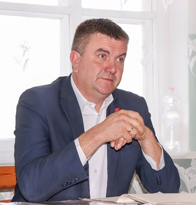 Председатель райисполкома Дмитрий Мартинович провел рабочий семинар по ускорению темпов сева озимых зерновых в нескольких сельхозорганизациях района