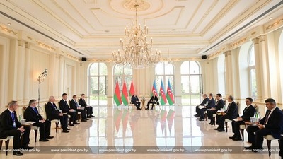 Рабочий визит в Азербайджан. Переговоры с Ильхамом Алиевым