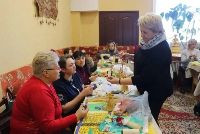 Ирина Кухтина приняла участие в областном семинаре-практикуме по соломоплетению