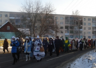 В Быхове прошел конкурс-шествие «Супер Дед Мороз-2013»