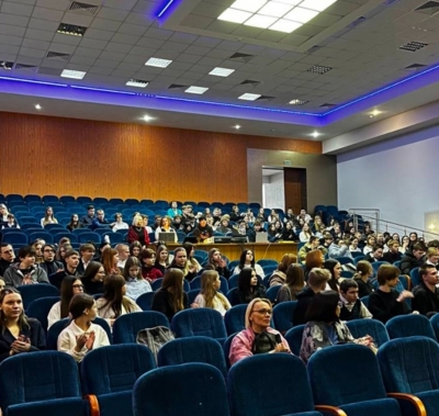 Профориентационная диалоговая площадка &laquo;Шаг в профессию&raquo;&hellip;