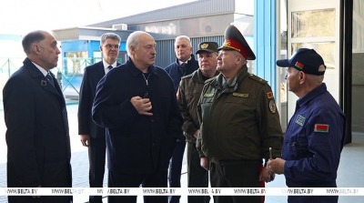 "ДОСААФ нам нужен". Лукашенко ориентирует на сохранение и развитие общества