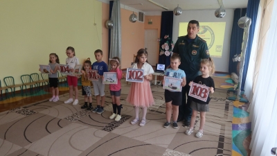 О безопасности летом с дошколятами. Быхов.