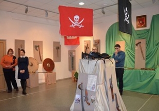 Выставка оружия открылась в Быховском историко-краеведческом музее
