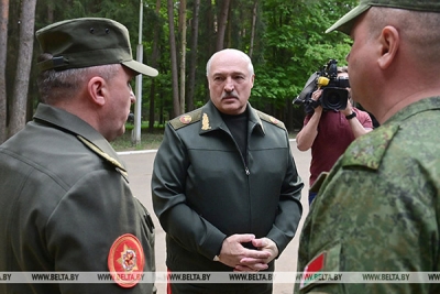 Обстановка не критическая, но есть настораживающие факторы. Подробности приезда Лукашенко на ЦКП ВВС и войск ПВО