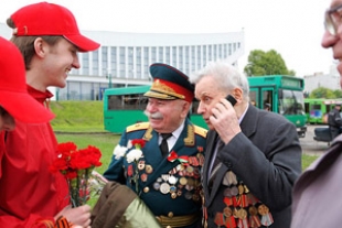 Белорусские ветераны смогут 8-10 мая бесплатно позвонить однополчанам по всему миру