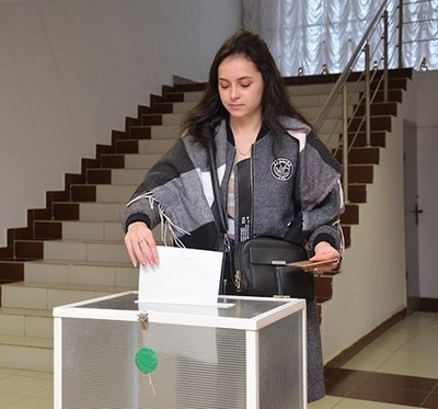 Первые выборы быховчанки Кристины Коржовой