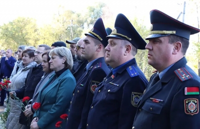 В агрогородке Грудиновка состоялась церемония перезахоронения останков воинов, погибших в годы Великой Отечественной войны