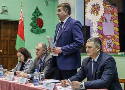 Председатель Быховского райисполкома Дмитрий Мартинович провел встречу с населением