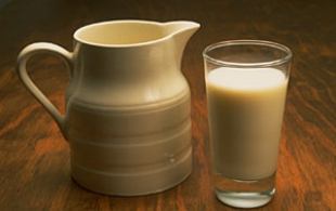 Цены на молоко и молочные продукты повышаются в Беларуси с 27 февраля