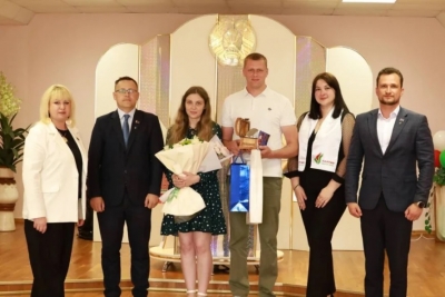 &laquo;Бацькава кашуля&raquo;: первая семья в Быхове получила уникальный подарок