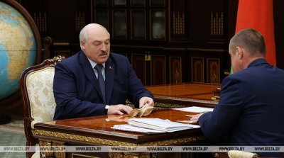 Лукашенко презентовали белорусские конфеты по китайскому рецепту
