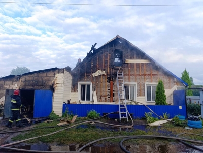 Горел гараж