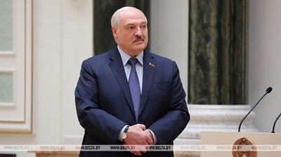 Лукашенко: приняв обновленную Конституцию, белорусы отстаивают свои традиции
